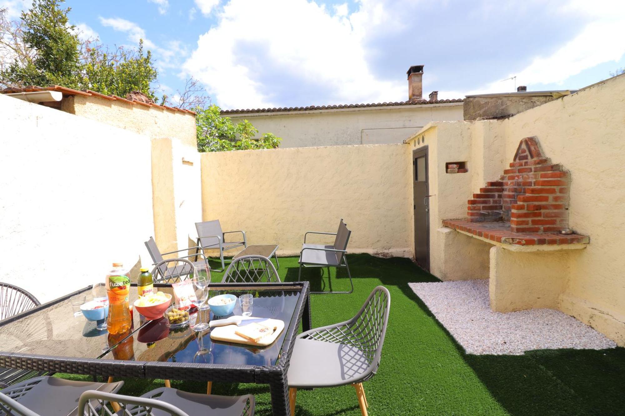 Le Patio - Spacieux T3 Avec Climatisation Et Jardin Privatif برجراك المظهر الخارجي الصورة