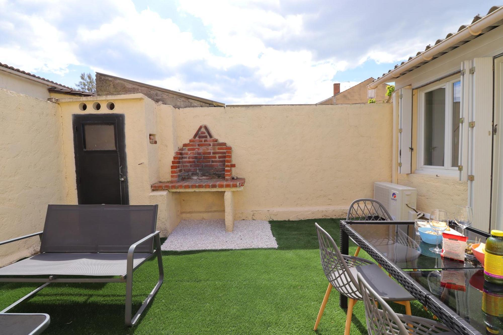 Le Patio - Spacieux T3 Avec Climatisation Et Jardin Privatif برجراك المظهر الخارجي الصورة