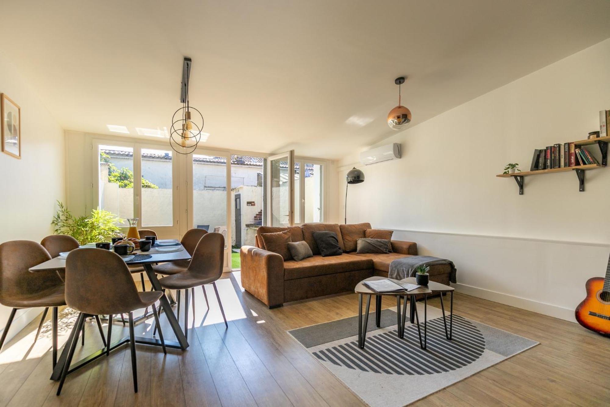 Le Patio - Spacieux T3 Avec Climatisation Et Jardin Privatif برجراك المظهر الخارجي الصورة